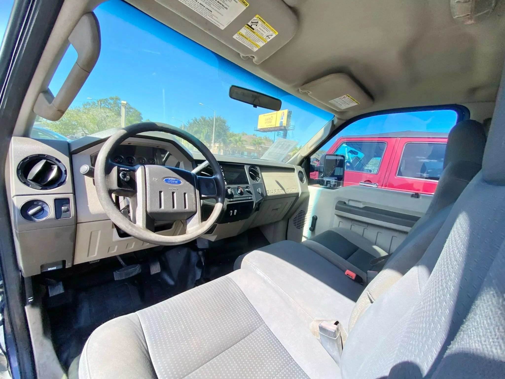 Used 2010 Ford F250 XLT AWD/4WD image 12
