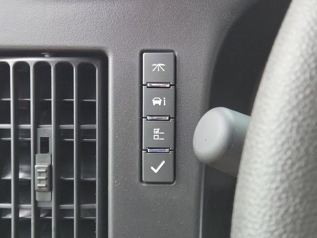 New 2026 GMC Savana 2500 w/ Driver Convenience Package image 9
