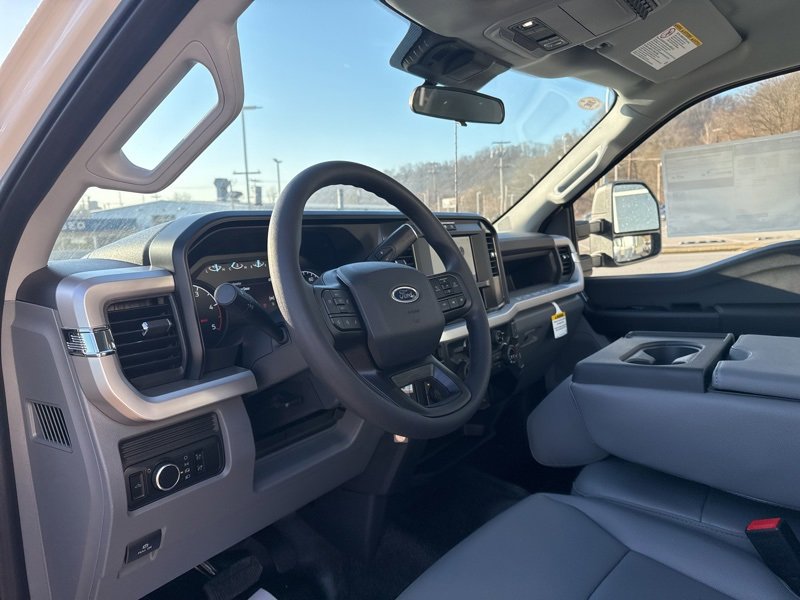 New 2025 Ford F250 XL w/ FX4 Off-Road Package image 18