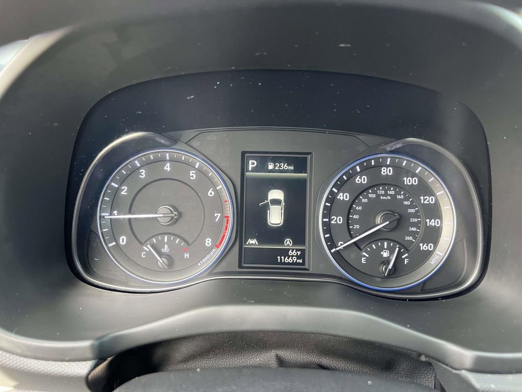 Certified 2023 Hyundai Kona SEL AWD/4WD image 26