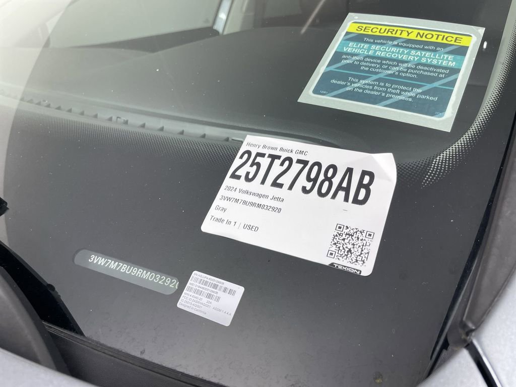 Used 2024 Volkswagen Jetta SE w/ Panoramic Sunroof Package FWD image 33