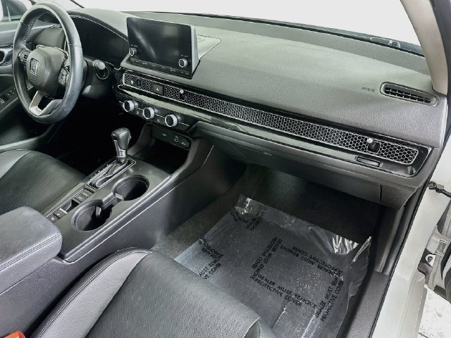 Certified 2022 Honda Civic EX-L image 32