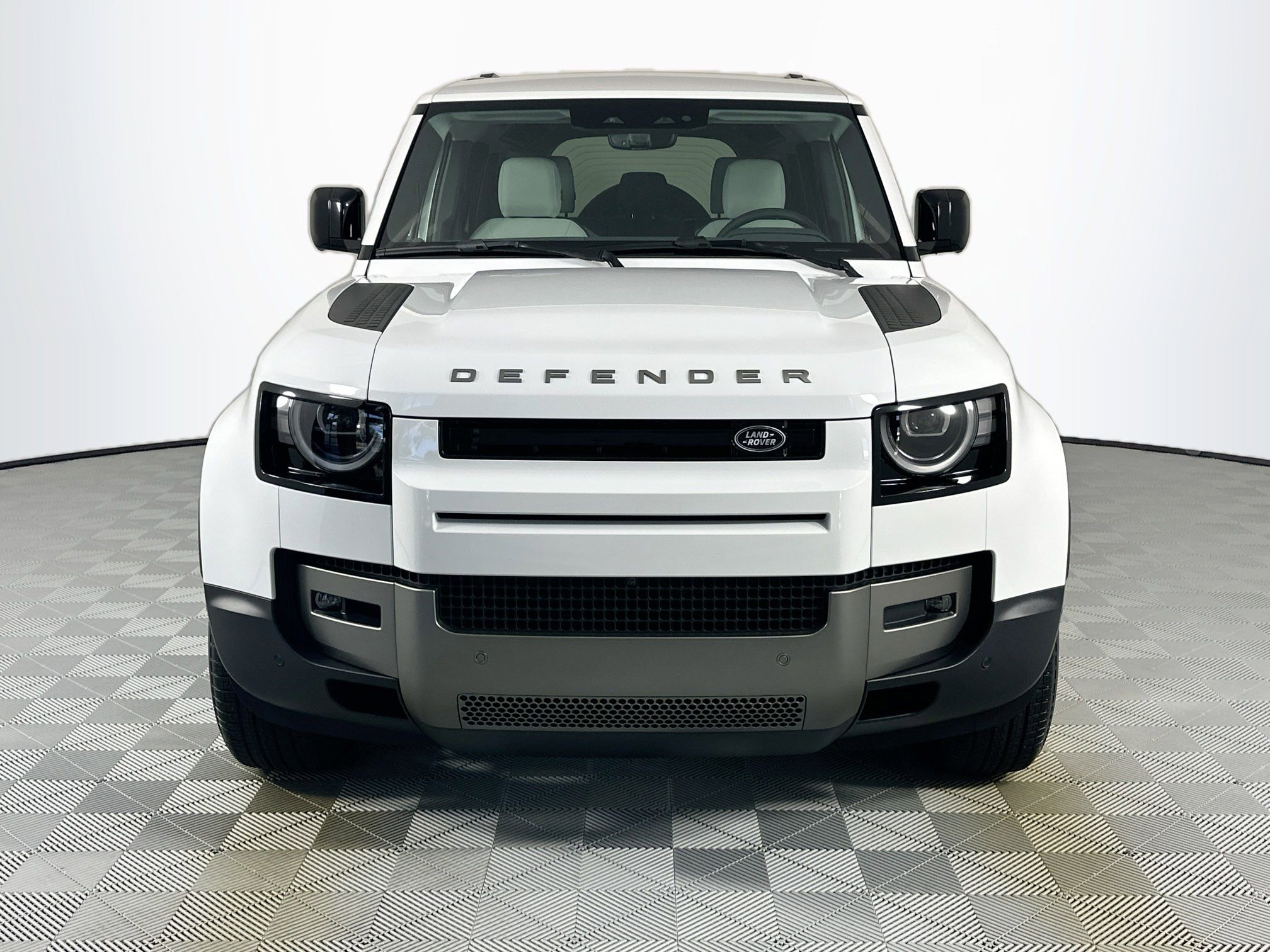 Used 2026 Land Rover Defender 110 S image 2