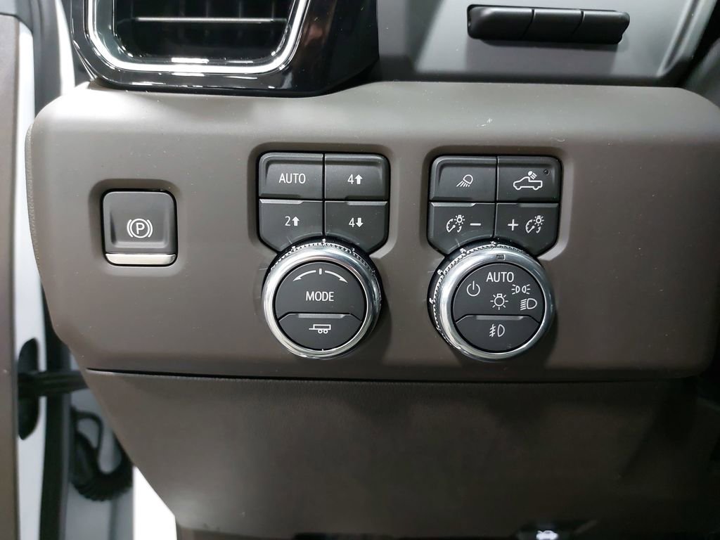 New 2026 GMC Sierra 2500 Denali w/ Denali Reserve Package image 25
