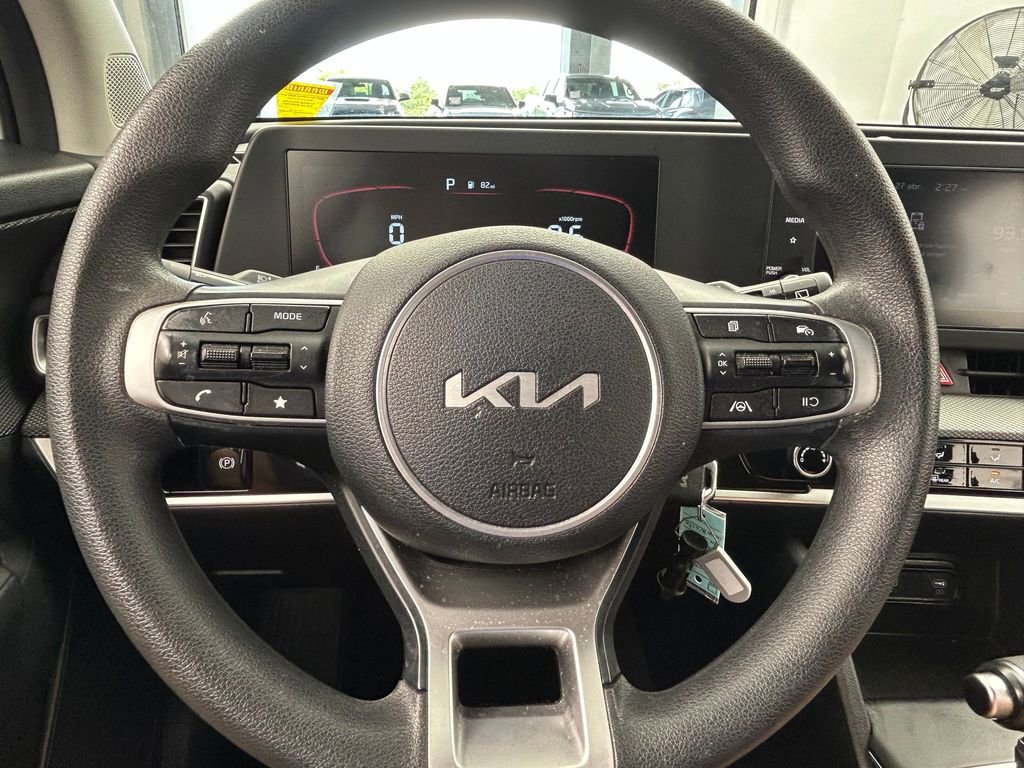 Used 2024 Kia Sportage LX FWD image 22