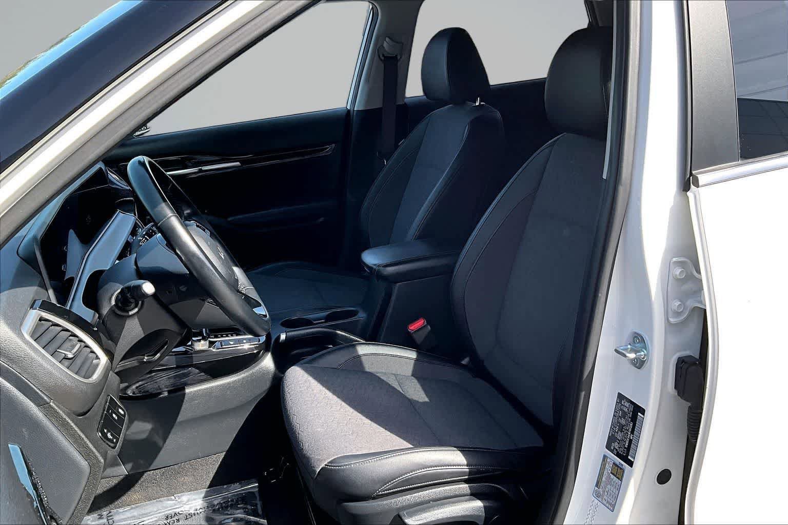 Used 2024 Kia Seltos S AWD/4WD image 11