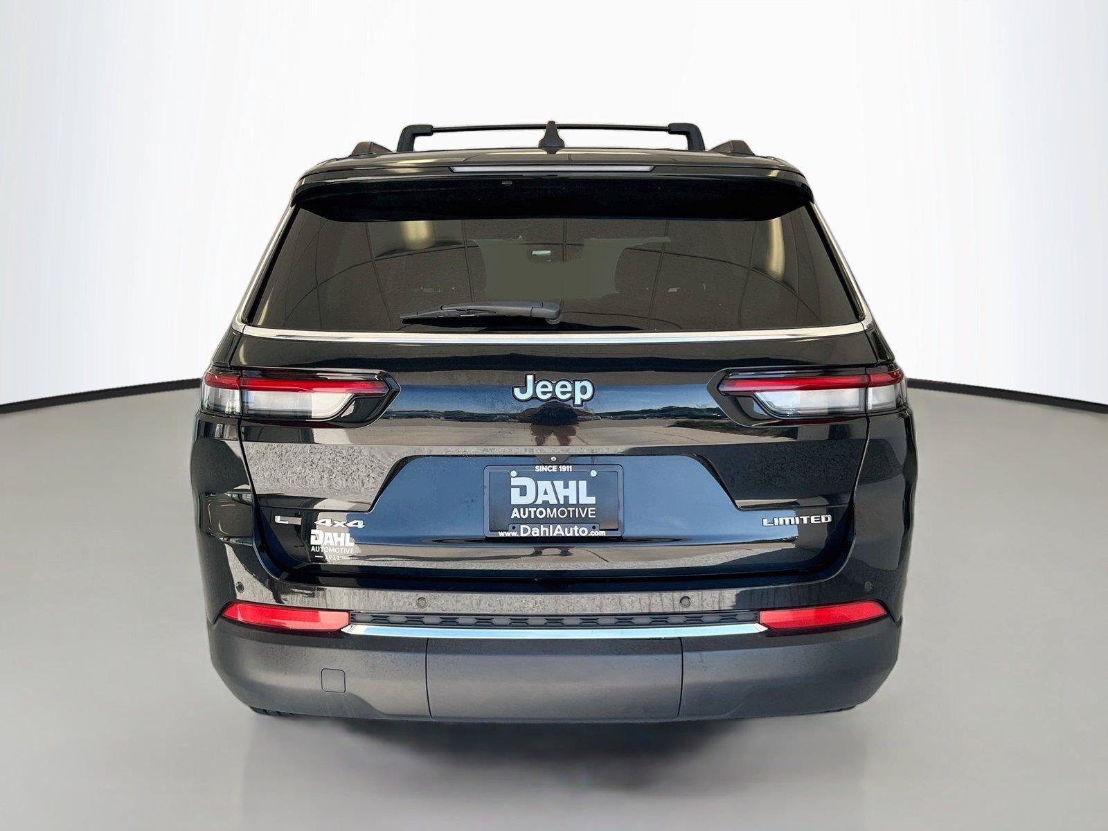 Used 2021 Jeep Grand Cherokee L Limited AWD/4WD image 12