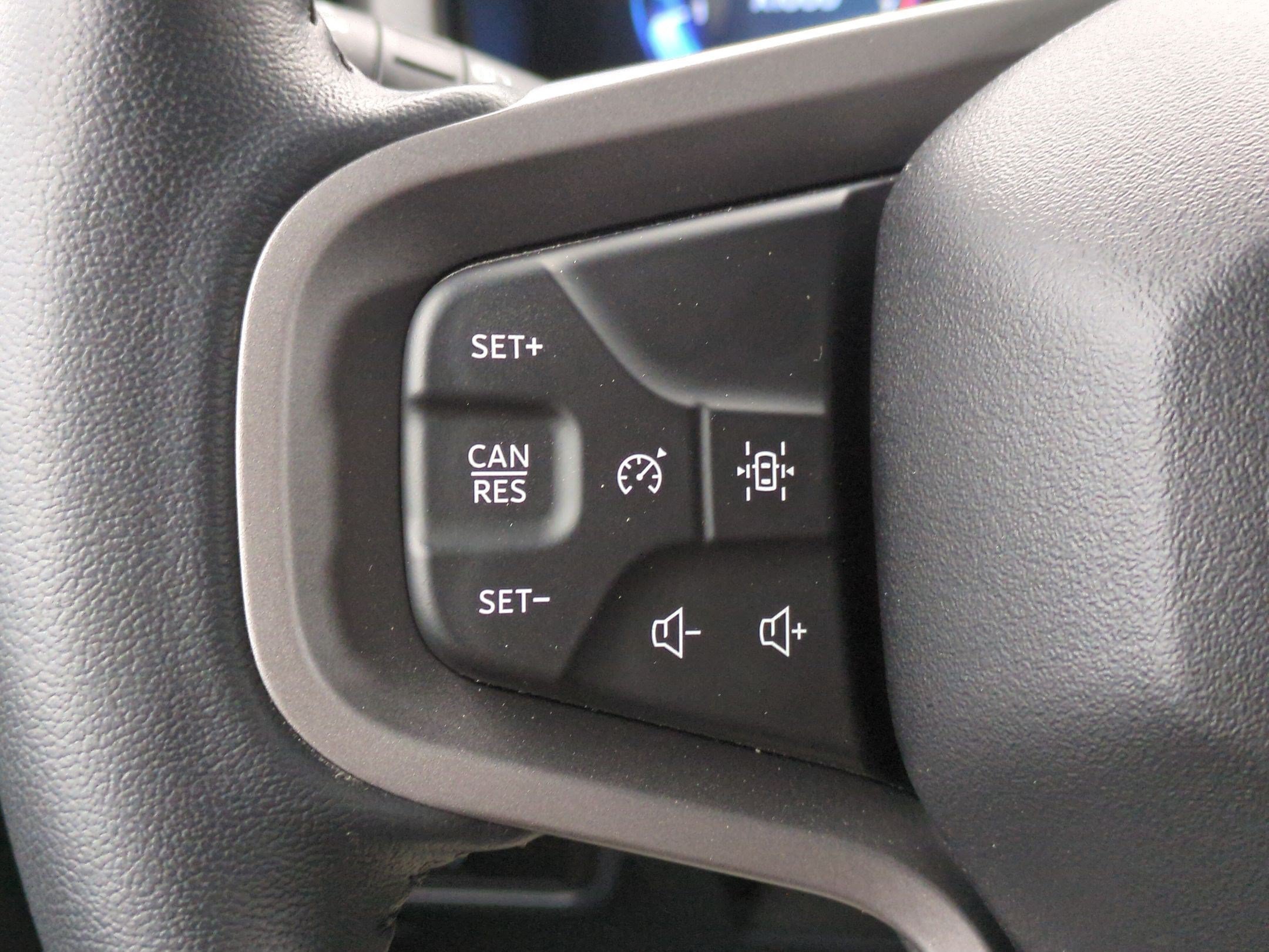Used 2025 Ford Bronco Badlands AWD/4WD image 17