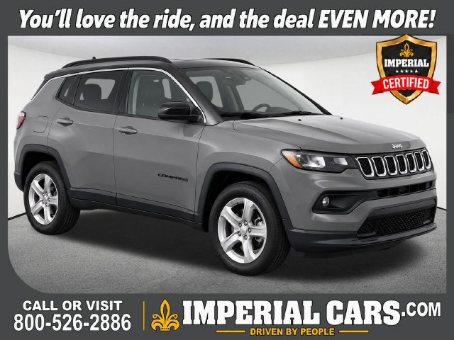 Used 2023 Jeep Compass Latitude w/ Sun and Sound Group AWD/4WD image 1