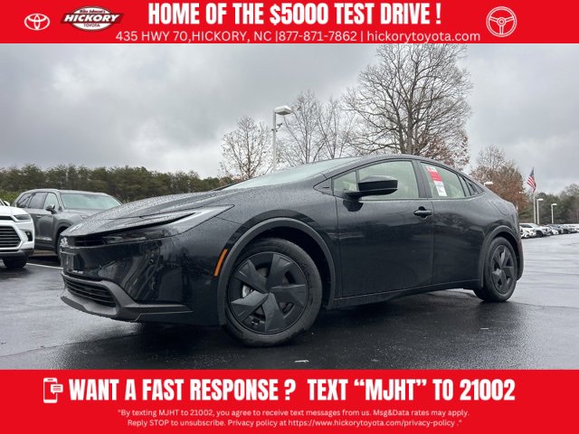 New 2026 Toyota Prius LE image 1