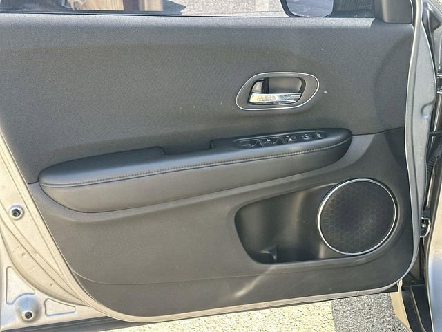 Used 2022 Honda HR-V EX image 20