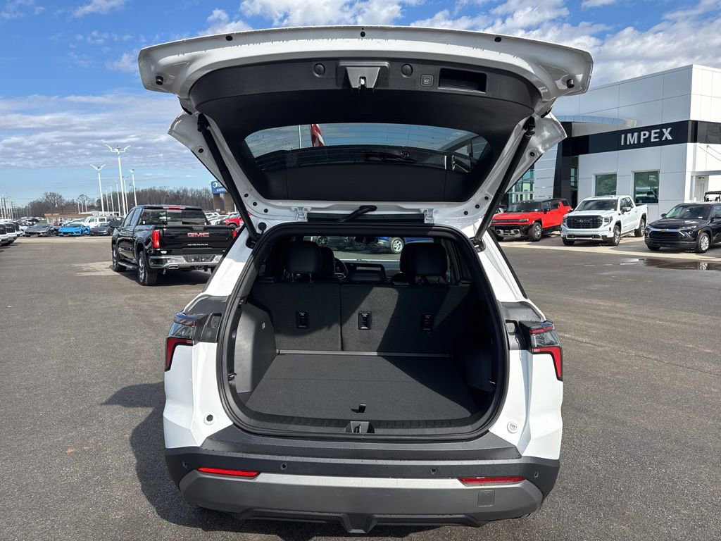 New 2026 Chevrolet Equinox LT w/ Convenience Package II image 29