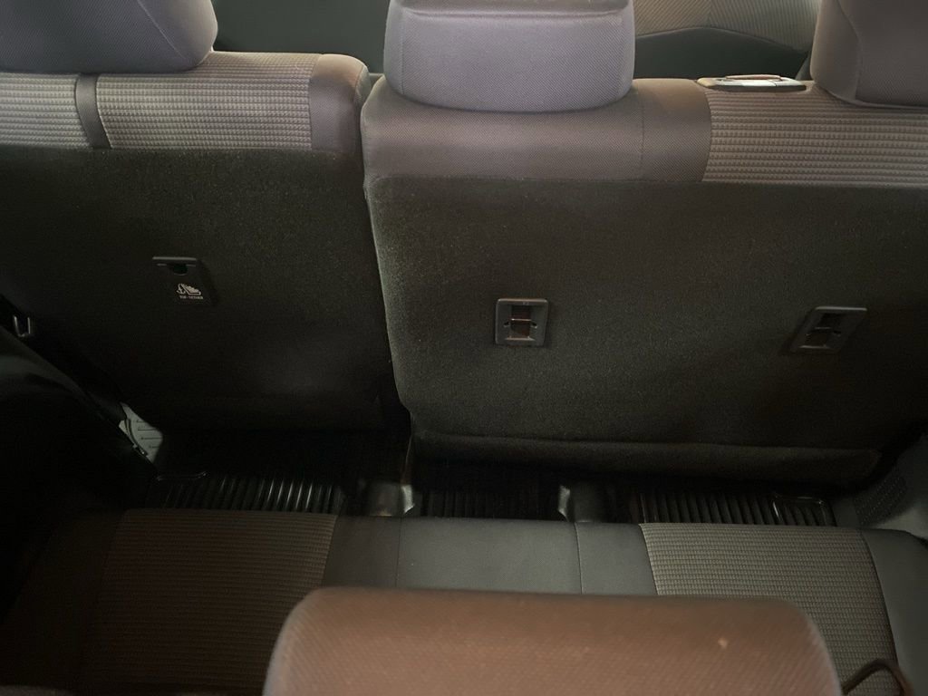 Used 2020 Toyota Highlander LE AWD/4WD image 15