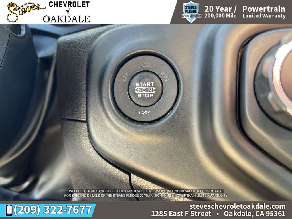Used 2022 Jeep Wrangler Unlimited Sahara AWD/4WD image 21