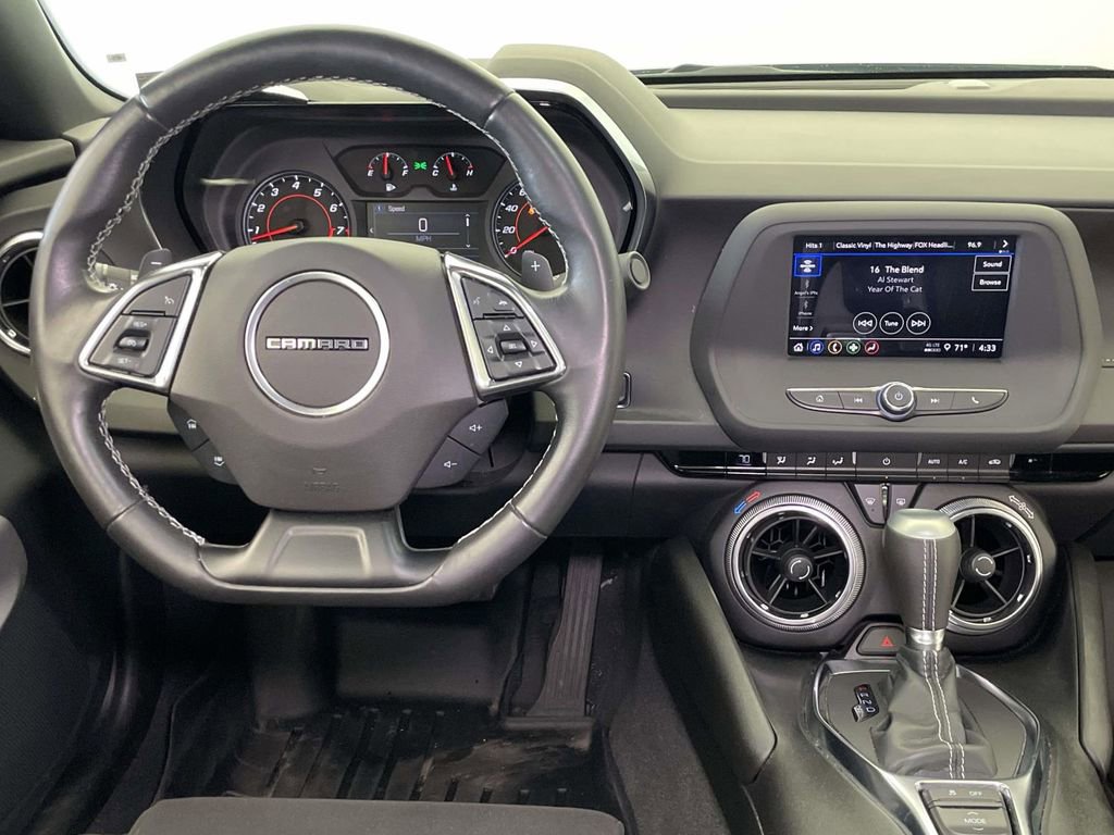 Used 2024 Chevrolet Camaro LT RWD image 16