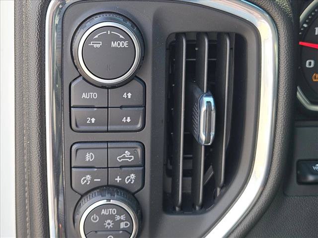 Used 2022 Chevrolet Silverado 3500 High Country w/ Z71 Off-Road Package AWD/4WD image 11