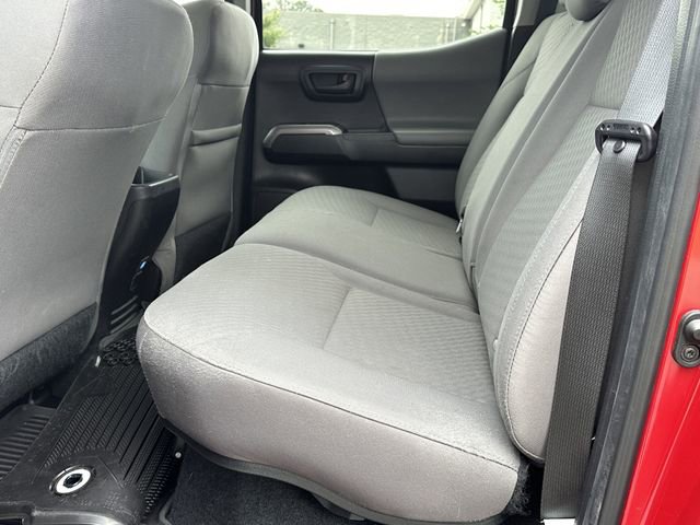 Used 2022 Toyota Tacoma SR5 w/ Technology Package RWD image 22