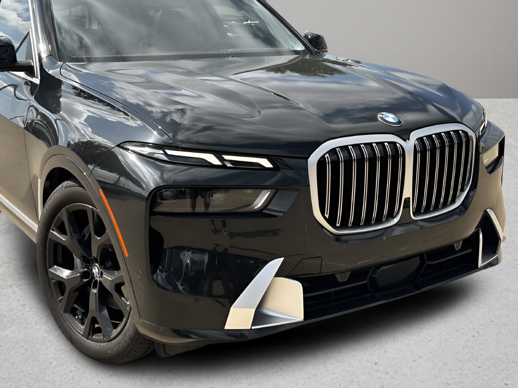 Used 2023 BMW X7 xDrive40i w/ Premium Package AWD/4WD image 28