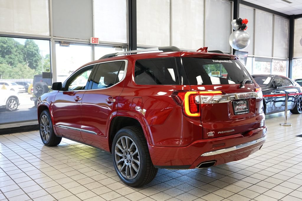 Used 2022 GMC Acadia Denali AWD/4WD image 4