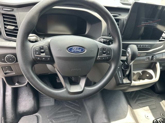 New 2026 Ford Transit 250 148 Medium Roof RWD image 23