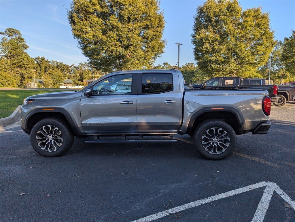 New 2026 GMC Canyon Denali image 5