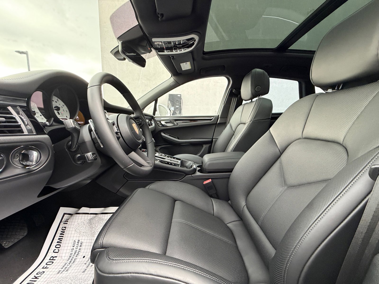 New 2026 Porsche Macan S AWD/4WD image 5