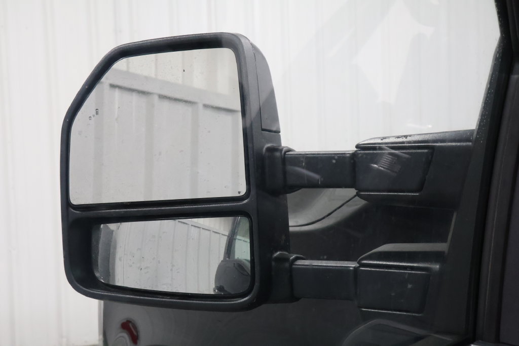 Used 2024 Ford F250 Lariat w/ Lariat Ultimate Package AWD/4WD image 23