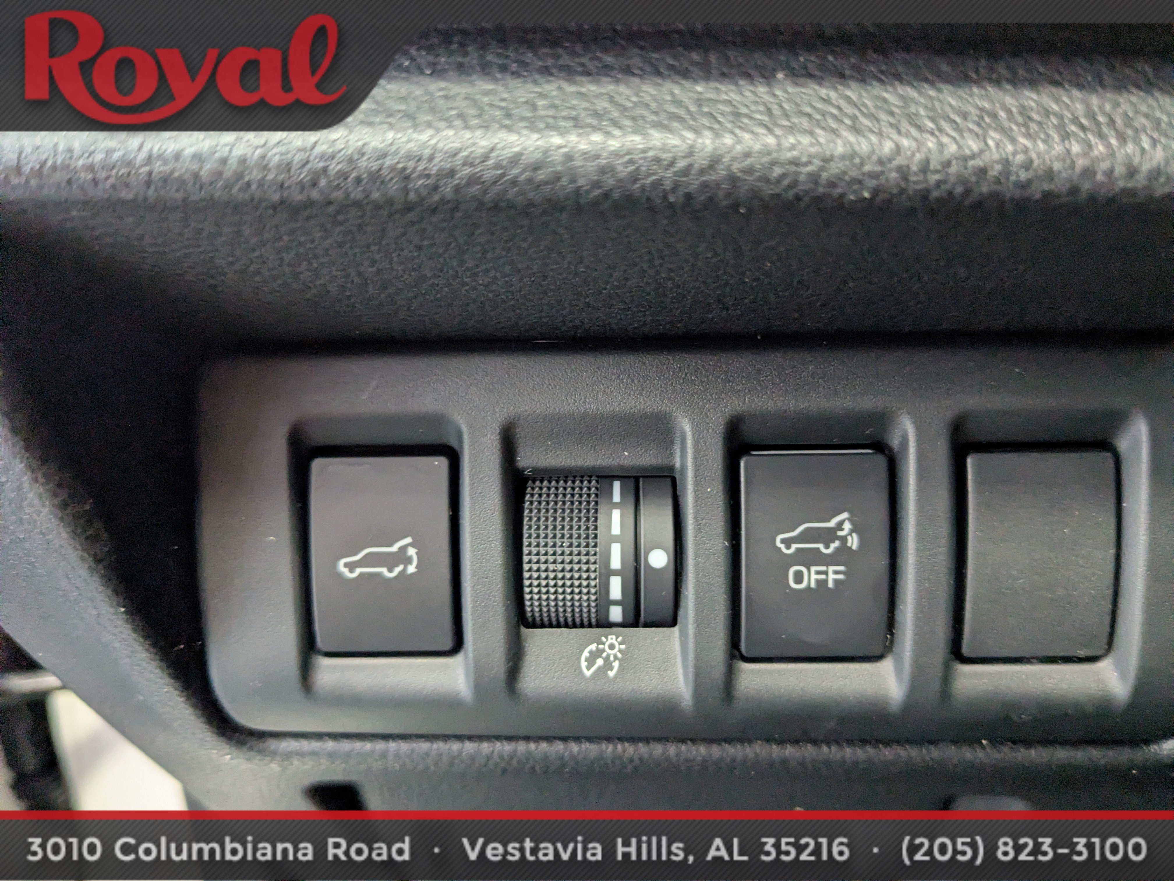 Used 2020 Subaru Outback Limited AWD/4WD image 19