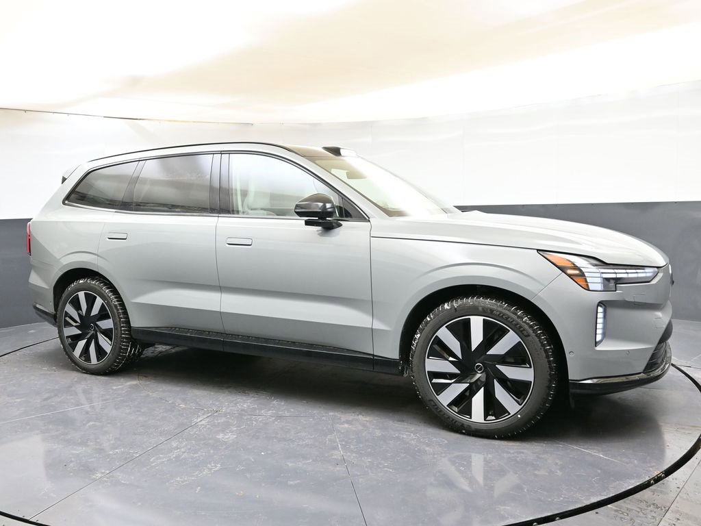 New 2025 Volvo EX90 Ultra image 7