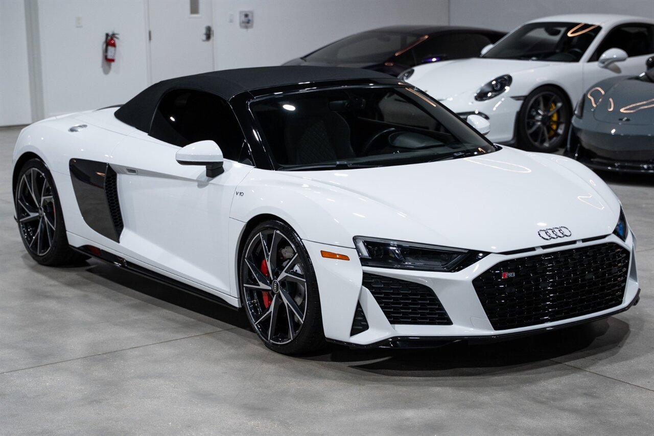 Used 2021 Audi R8 V10 RWD image 13
