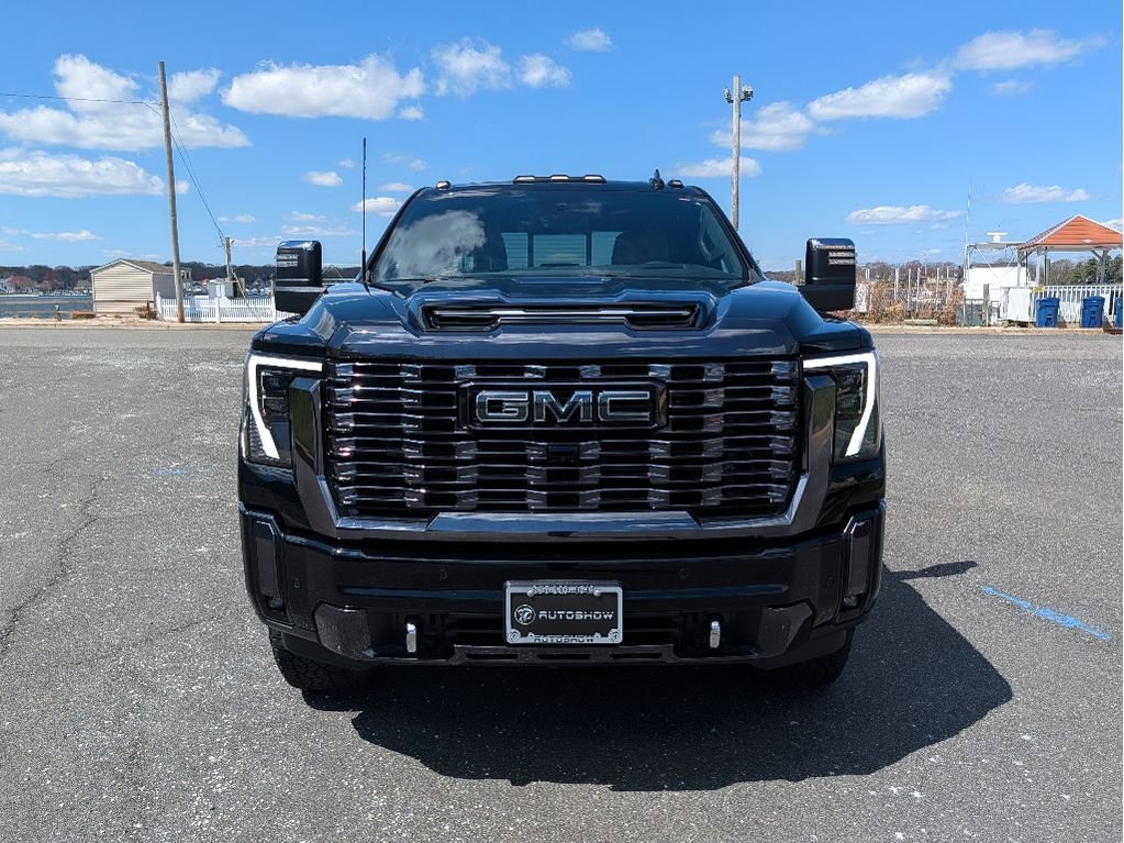 Used 2024 GMC Sierra 2500 Denali Ultimate w/ Max Trailering Package image 2