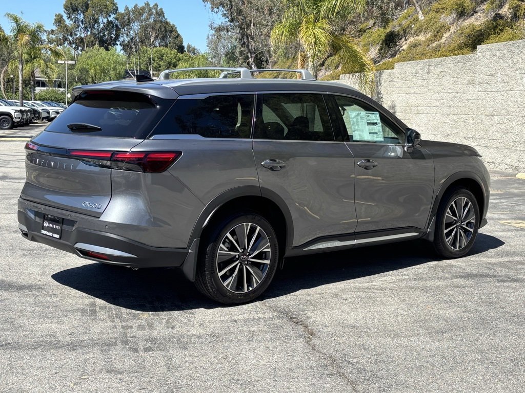 New 2026 INFINITI QX60 Luxe w/ Cargo Package image 3