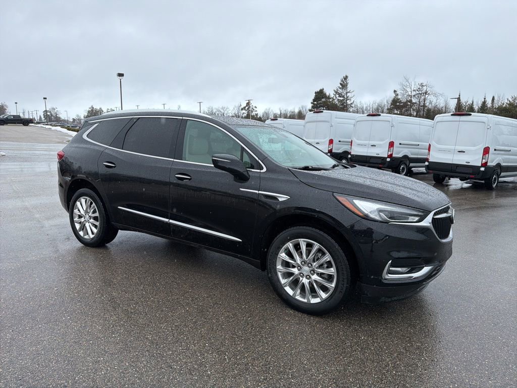 Used 2021 Buick Enclave Premium w/ Surround and Sites Package image 10