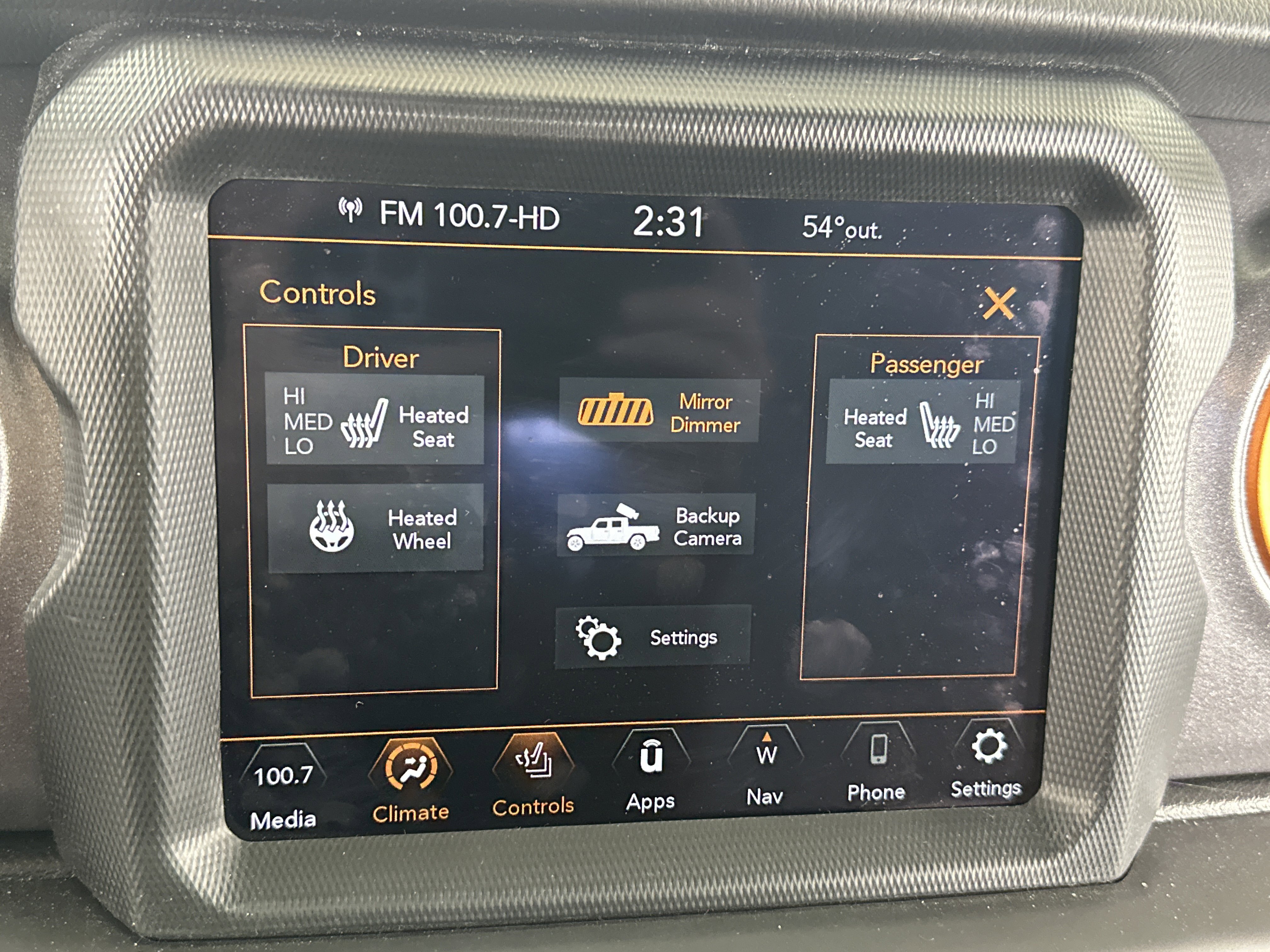 Used 2023 Jeep Gladiator Mojave w/ Cold Weather Group image 21