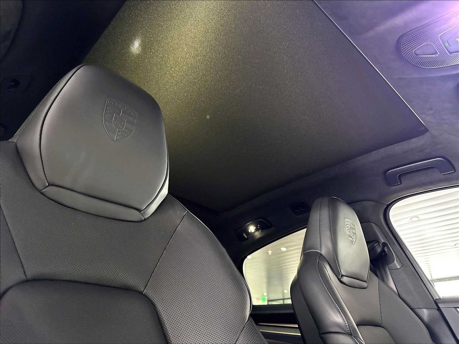 Used 2026 Porsche Cayenne Coupe AWD/4WD image 26