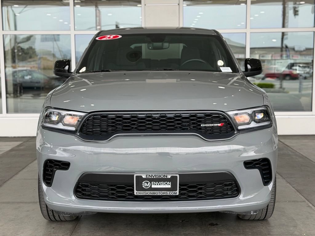 Used 2025 Dodge Durango GT AWD/4WD image 4