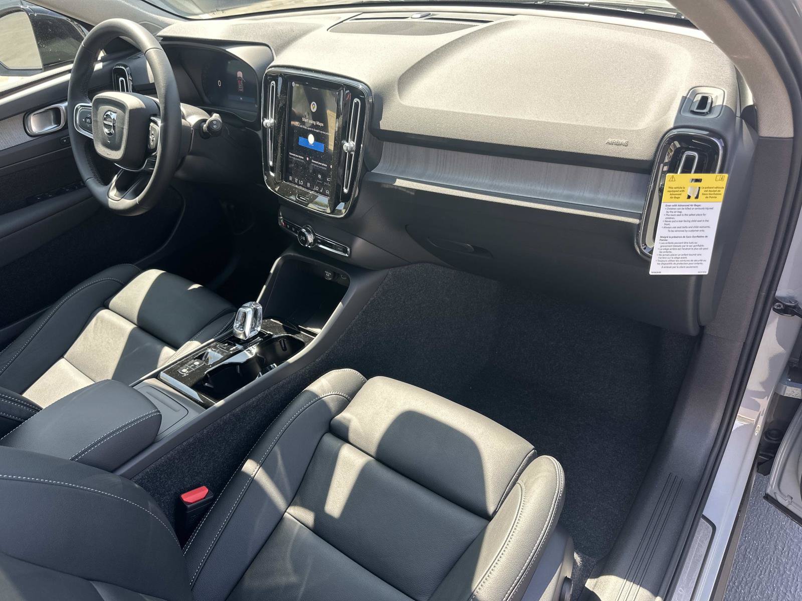 New 2026 Volvo XC40 B5 Plus w/ Protection Package Premier AWD/4WD image 21