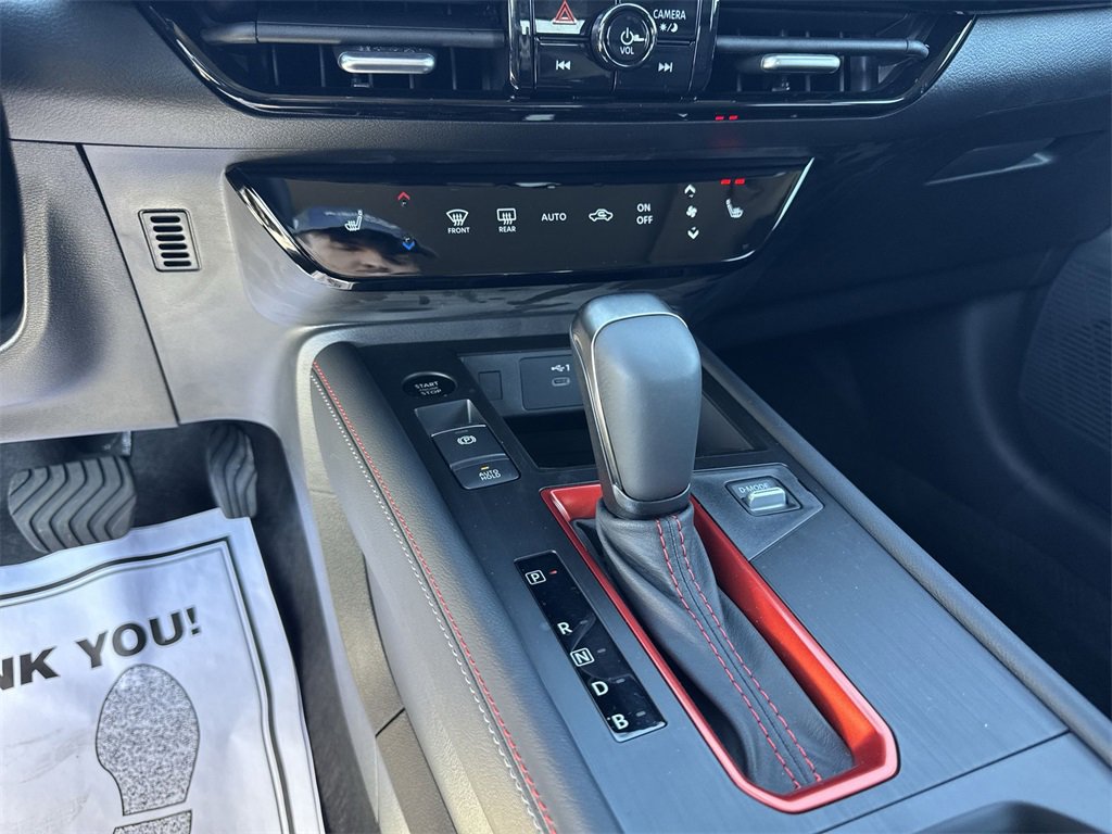 New 2026 Nissan Kicks SR w/ SR Premium Package image 20