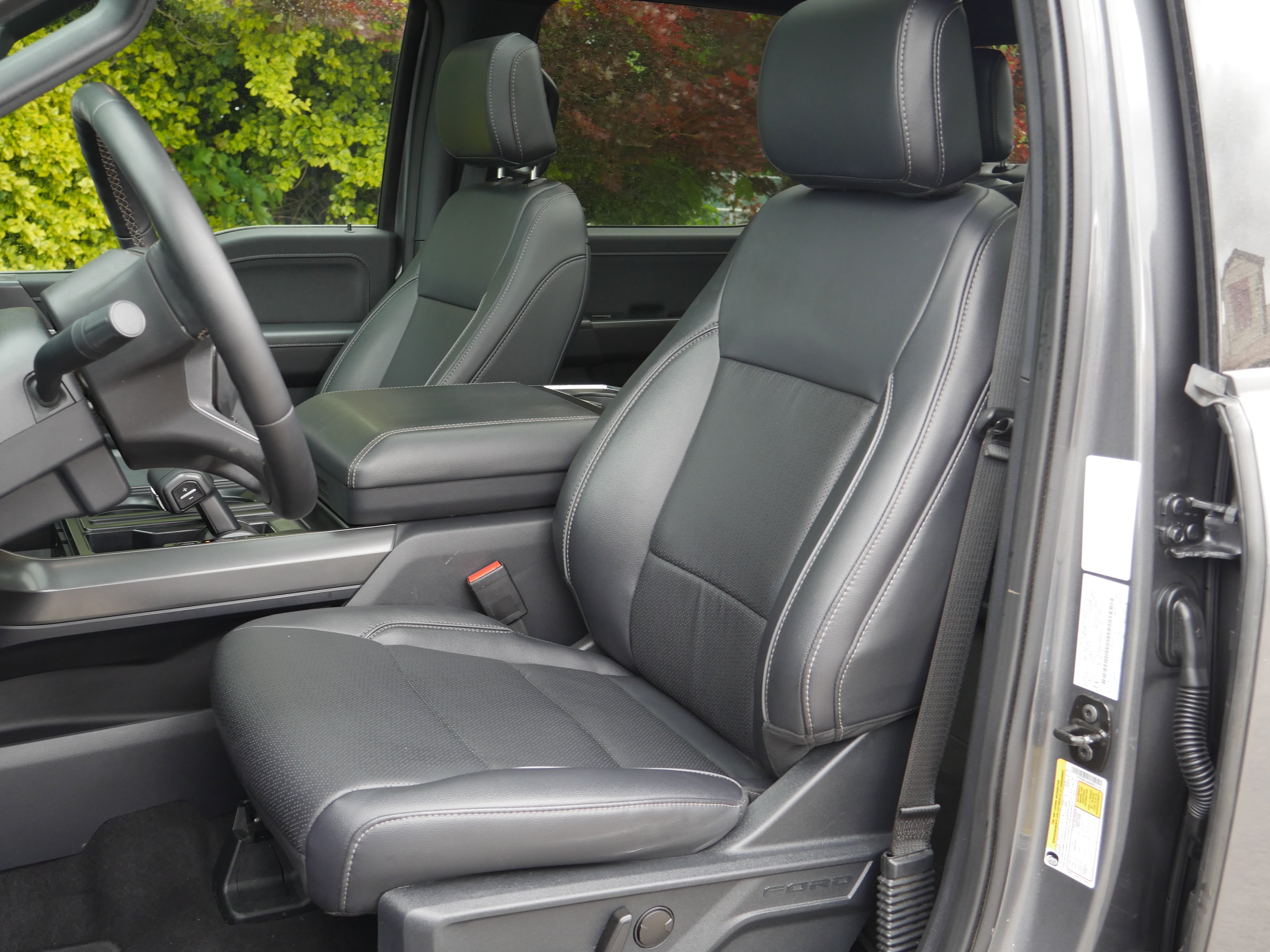 Certified 2025 Ford F150 Lariat AWD/4WD image 39