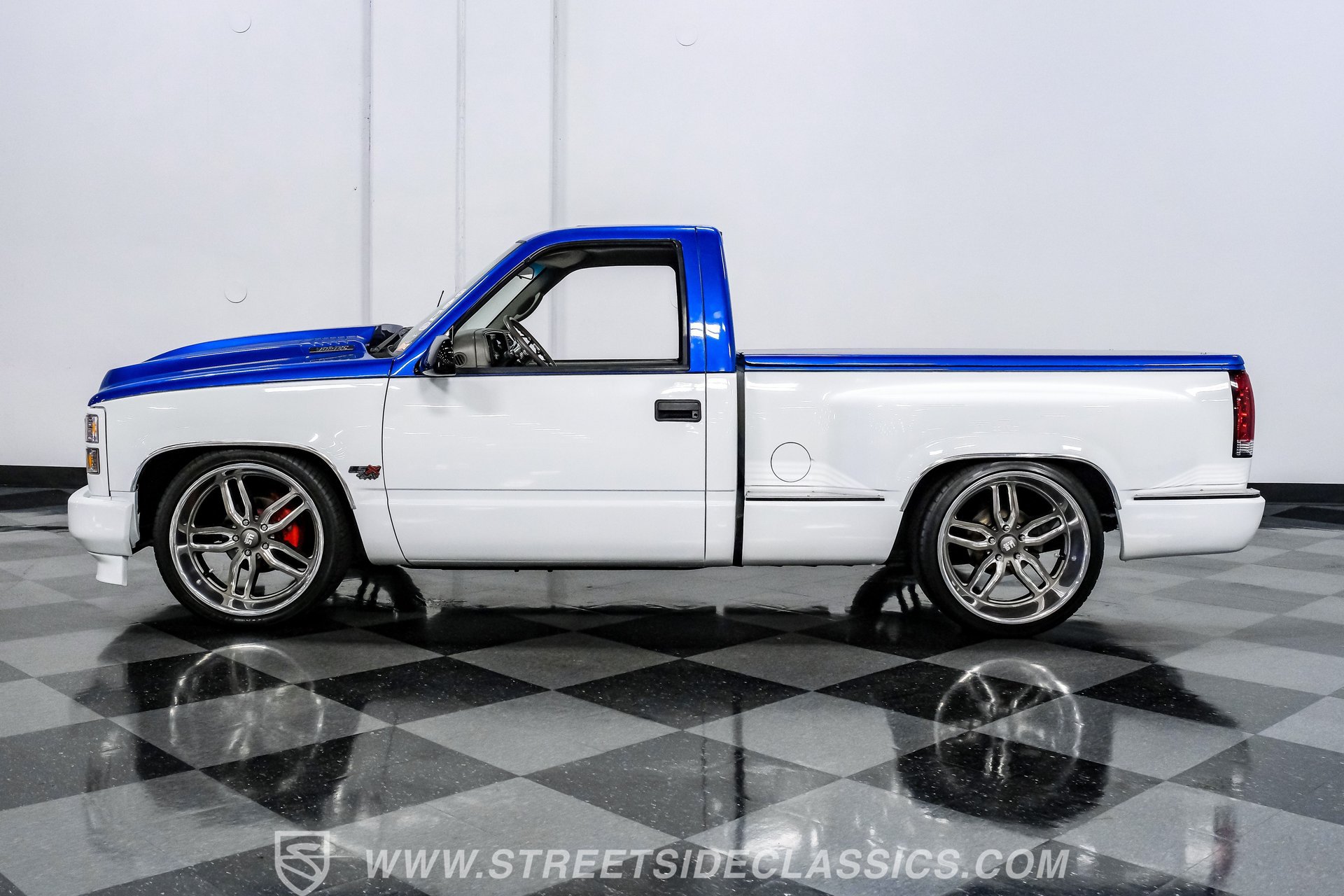Used 1997 Chevrolet Silverado 1500 2WD Regular Cab image 2