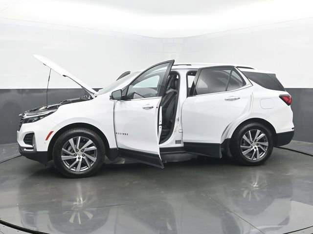 Used 2023 Chevrolet Equinox Premier AWD/4WD image 53