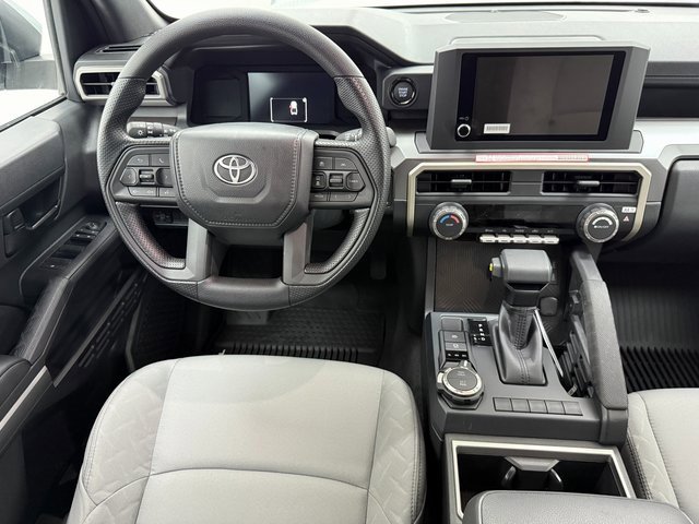 Used 2025 Toyota Tacoma SR5 image 30