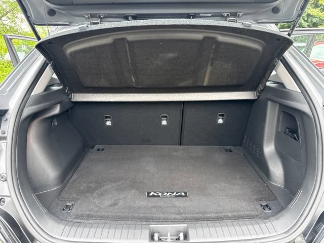 Used 2023 Hyundai Kona SE w/ Cargo Package AWD/4WD image 31