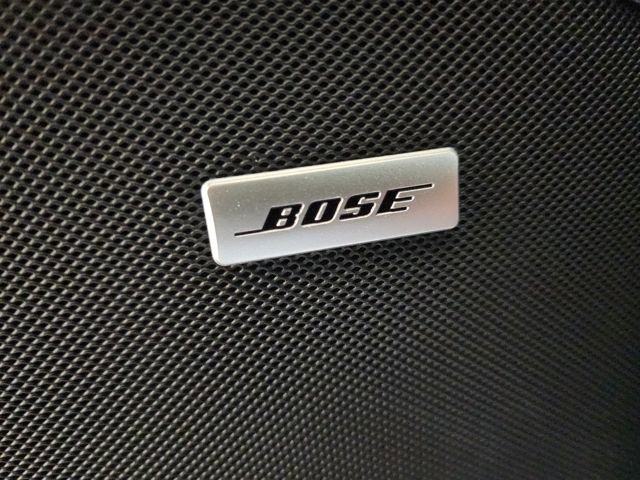 Used 2025 GMC Yukon XL Denali w/ Advanced Technology Package image 11