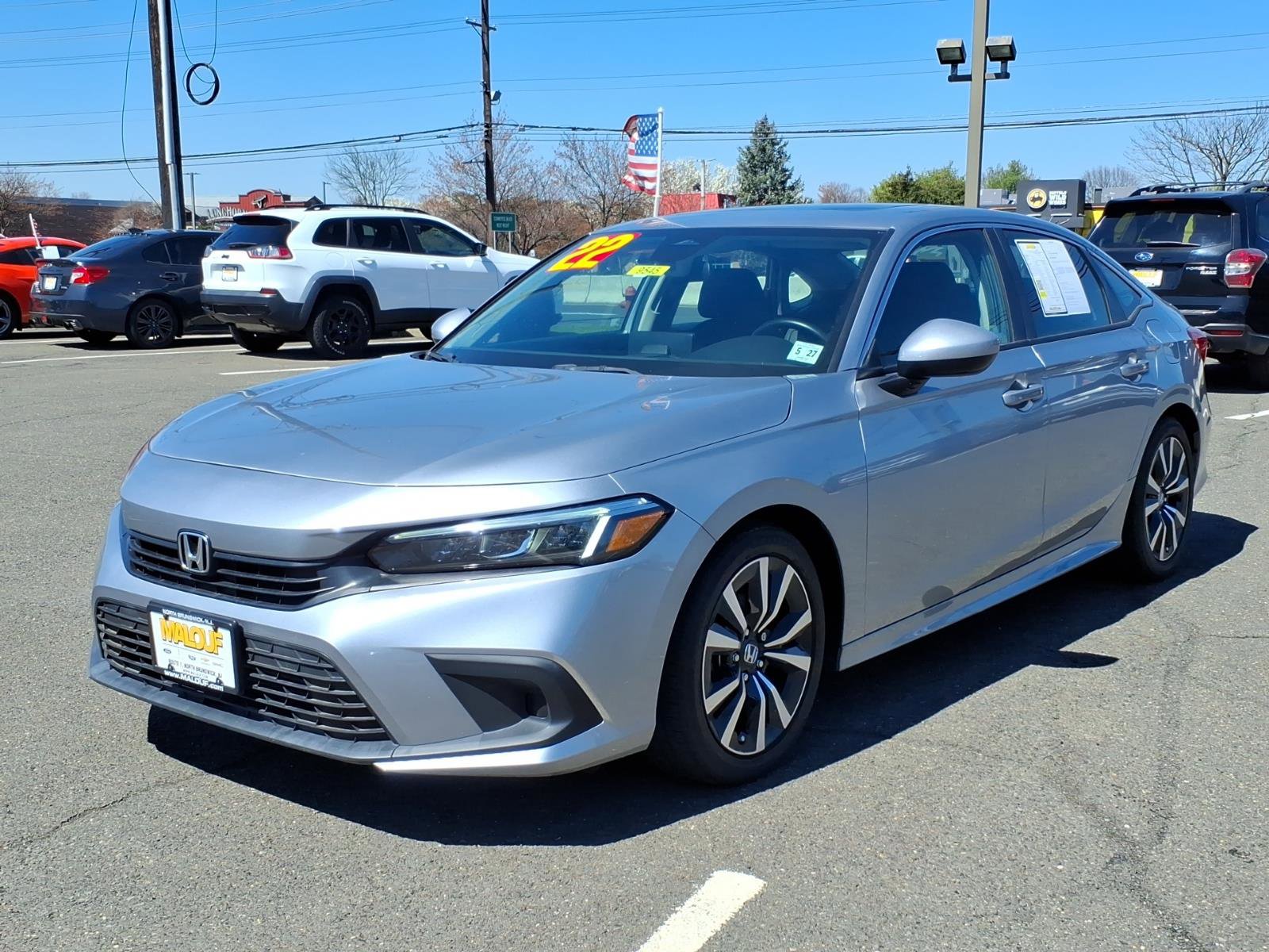 Used 2022 Honda Civic EX image 3
