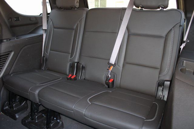Used 2021 GMC Yukon Denali w/ Denali Premium Package image 7