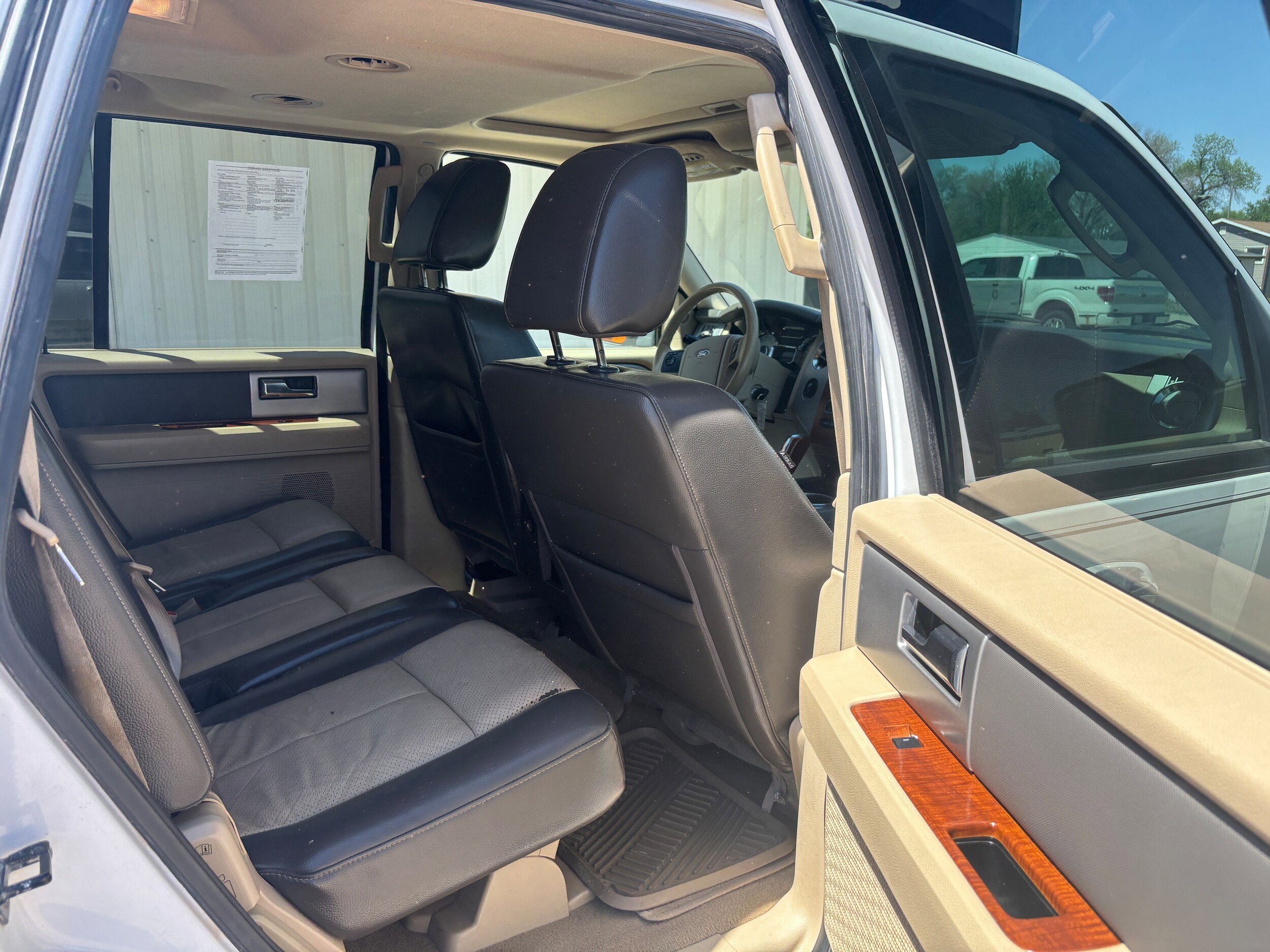 Used 2009 Ford Expedition Eddie Bauer AWD/4WD image 13