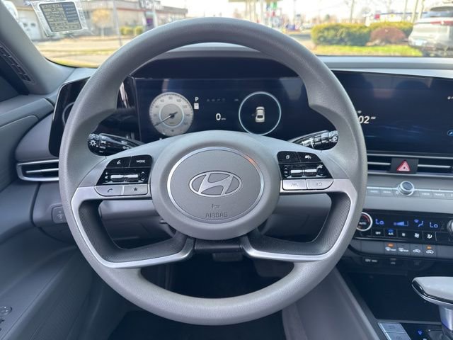 Used 2024 Hyundai Elantra SEL image 10