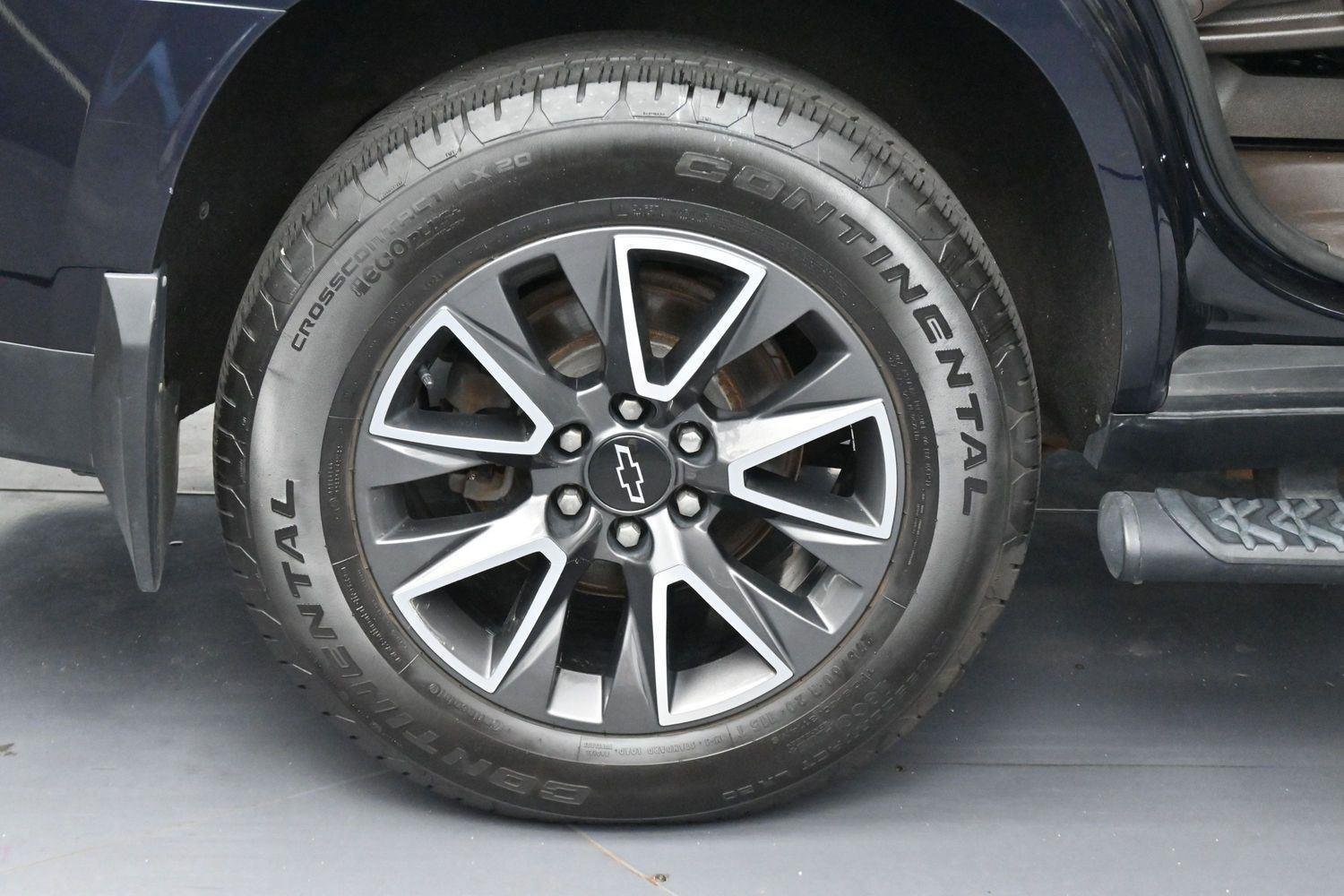 Used 2021 Chevrolet Tahoe Z71 AWD/4WD image 40