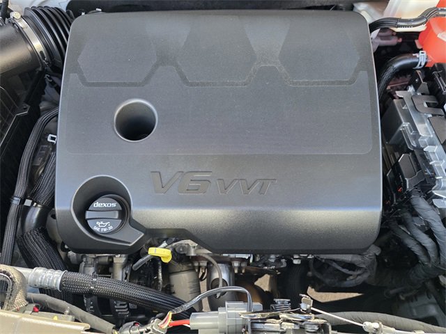 Used 2023 Chevrolet Traverse Premier w/ Redline Edition image 23